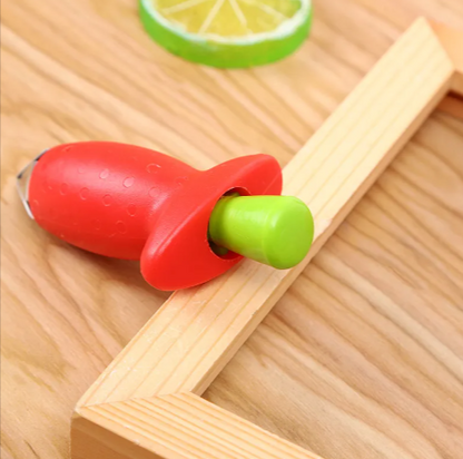 Strawberry & Tomato Stem Remover – Durable Kitchen Tool